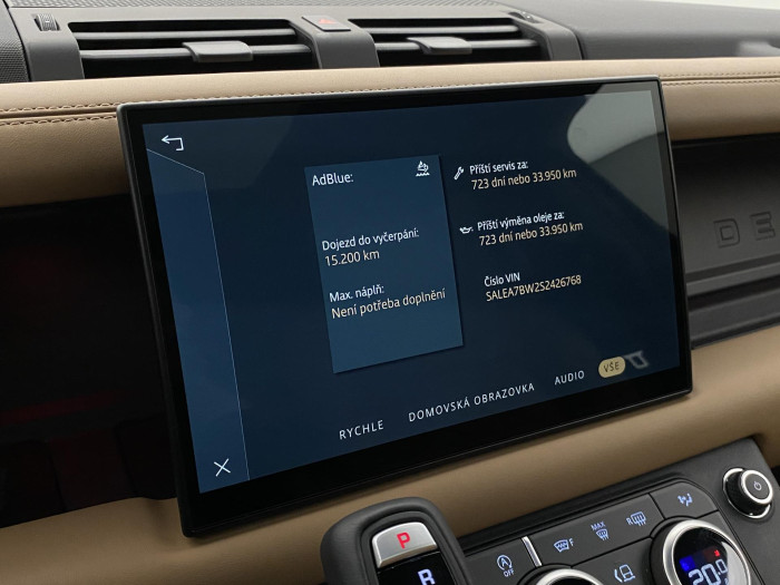 Land Rover Defender 110 D300 X-D HSE REZERVACE 3.0 d d