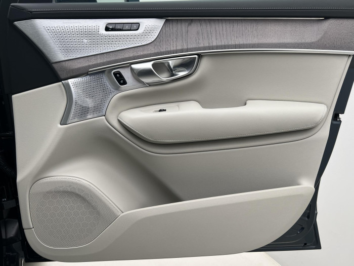 Volvo XC90 T8 AWD RECHARGE BRIGHT ULTRA