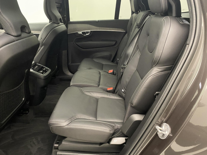 Volvo XC90 B5 AWD ULTIMATE DARK CZ 7míst