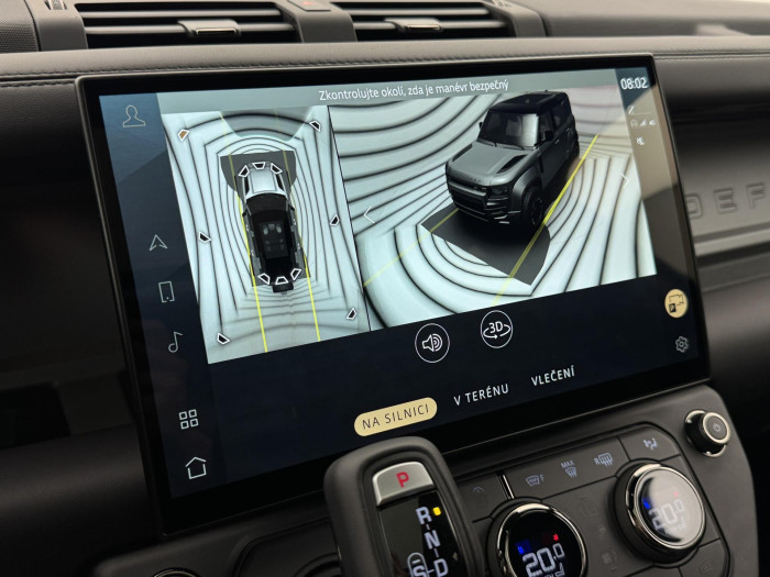 Land Rover Defender OCTA P635