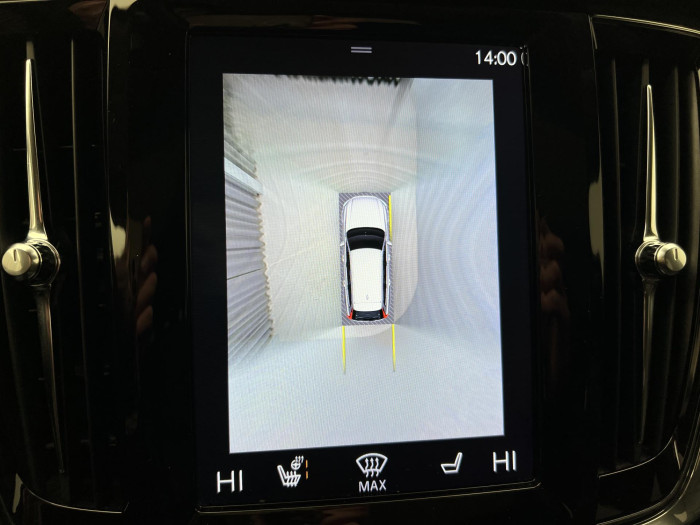 Volvo V90 CC D5 AWD PRO AUT CZ 2.0 d CC CC