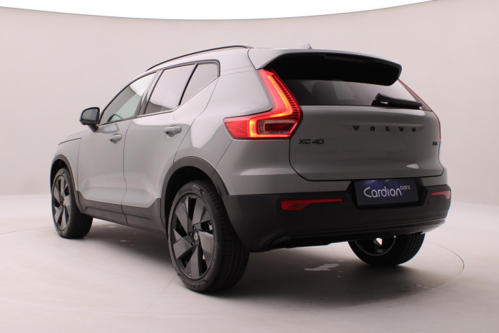 Volvo XC40 B3 AUT PLUS BLACK EDITION