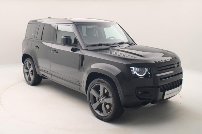 Land Rover Defender 110 V8 P525 AWD AUT REZERVACE 5.0 V8