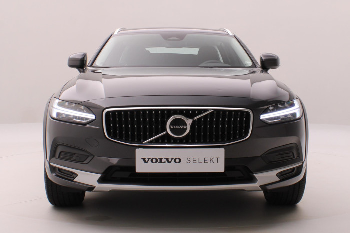 Volvo V90 CC B4 AWD BRIGHT REZERVACE 2.0 CC CC
