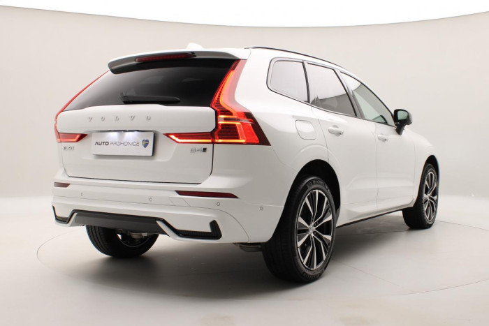 Volvo XC60 B4 AWD AUT DARK ULTIMATE