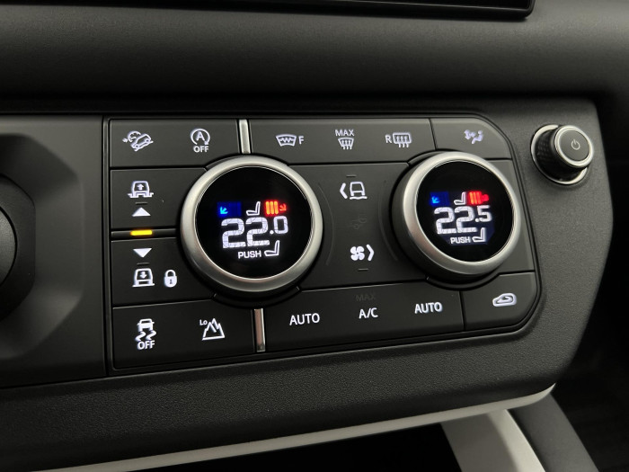 Land Rover Defender 110 D200 S AWD Aut REZERVACE 3.0 d