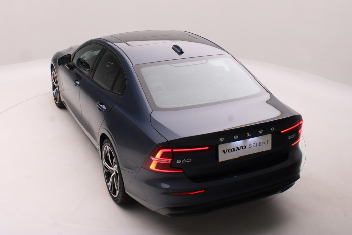 Volvo S60 B5 AWD ULTIMATE DARK AUT