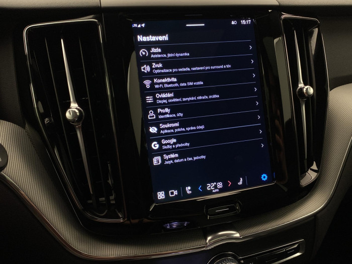 Volvo XC60 T6 AWD PLUG-IN DARK PLUS AUT