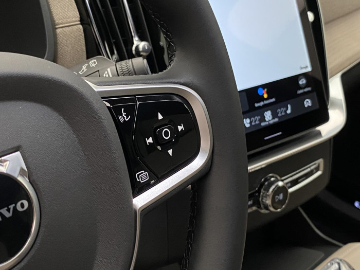 Volvo XC90 T8 AWD RECHARGE DARK PLUS 7m