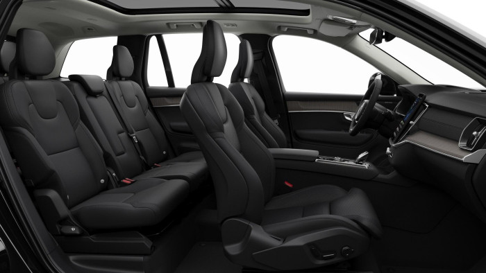 Volvo XC90 B5 AWD DARK PLUS