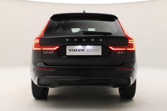 Volvo XC60 B4 AWD PLUS DARK AUT 1.maj. 2.0 Plus