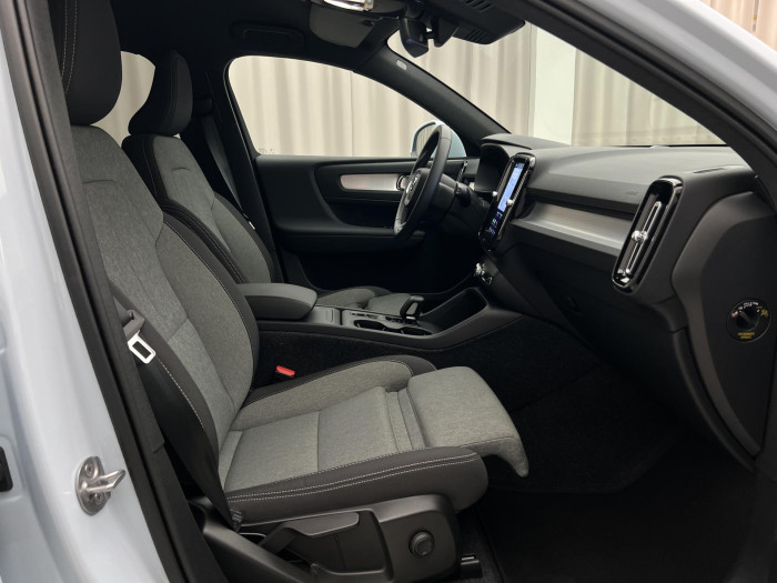 Volvo XC40 B3 CORE AUT CZ 1.maj.