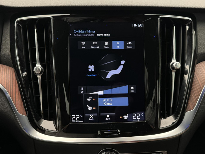 Volvo S60 B4 INSCRIPTION AUT CZ