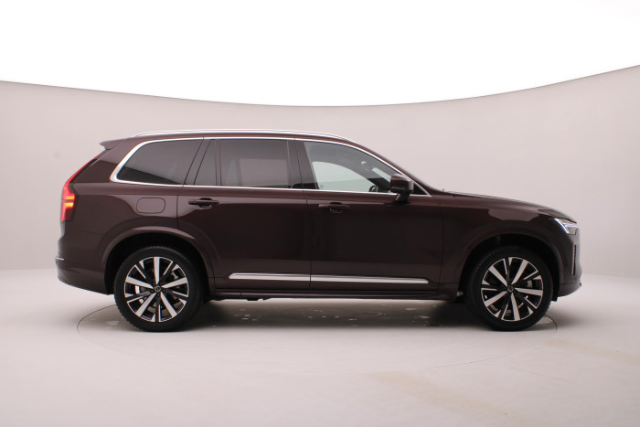Volvo XC90 T8 AWD RECHARGE REZERVACE