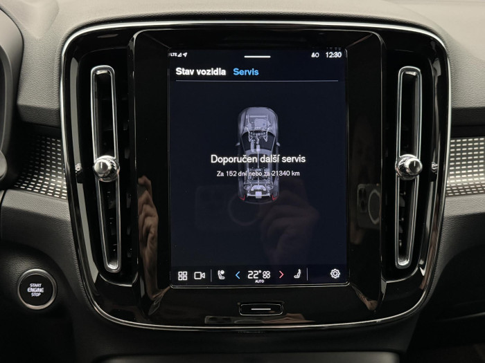 Volvo XC40 B3 DARK ULTRA CZ 1.maj