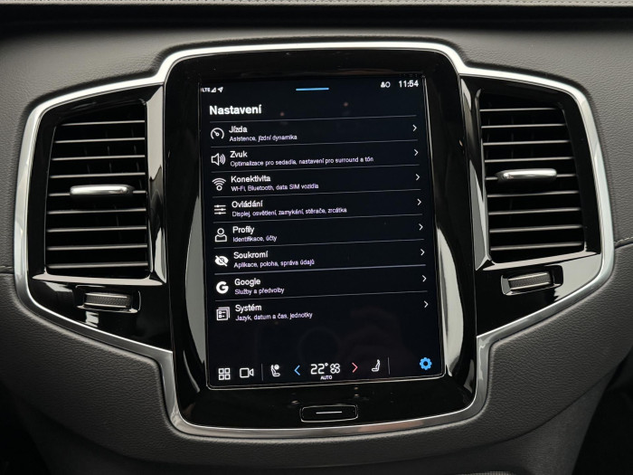 Volvo XC90 B5 AWD BRIGHT PLUS CZ 1.maj 7M