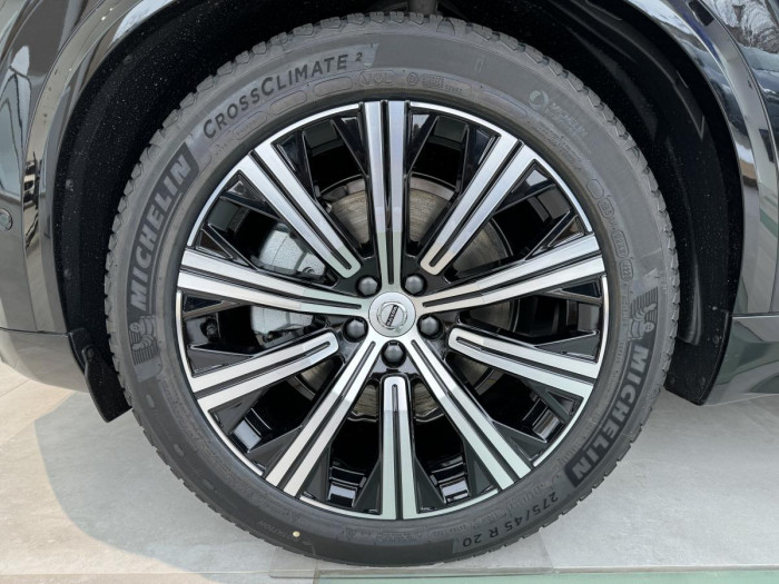 Volvo XC90 B6 AWD AUT BRIGHT PLUS 7-míst 2.0 Plus