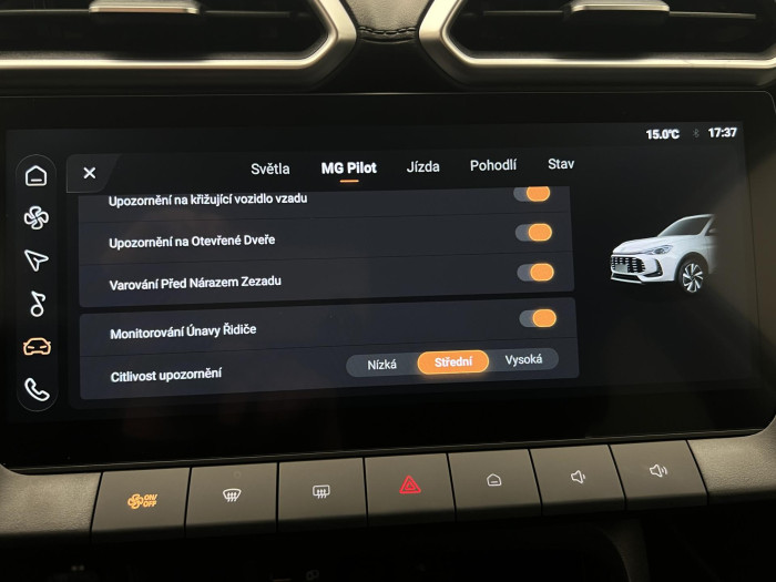 MG ZS 1.5 ICE ELEGANCE CZ 1.maj. 1.5 Elegance