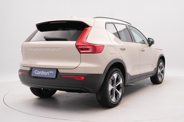 Volvo XC40 B3 AUT DARK ULTRA