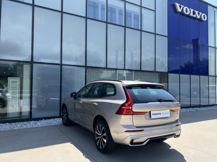 Volvo XC60 B4 AWD AUT DARK PLUS