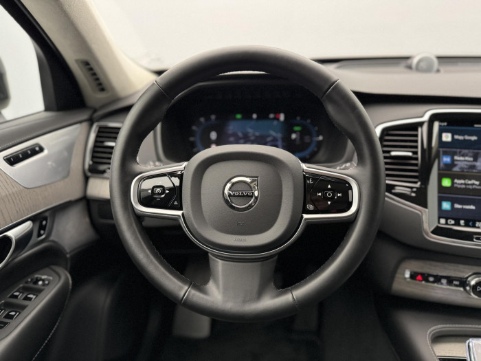 Volvo XC90 T8 AWD RECHARGE ULTIMATE DARK