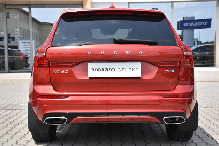 Volvo XC60 B5 AWD R-Design AUT 1.maj.