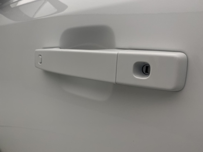 Land Rover Defender 110 D250 SE AWD AUT REZERVACE 3.0 d SE