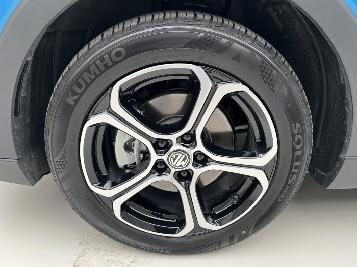 MG ZS 1.5 EMOTION HYBRID+ AUT CZ