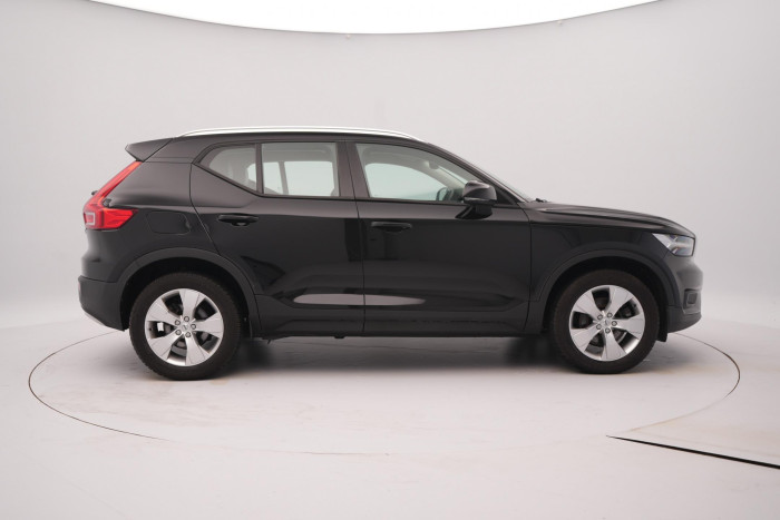 Volvo XC40 D4 AWD MOMENTUM AUT 2.0 d Momentum