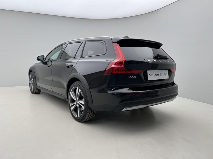 Volvo V60 CROSS COUNTRY B5 AWD Aut 1.maj