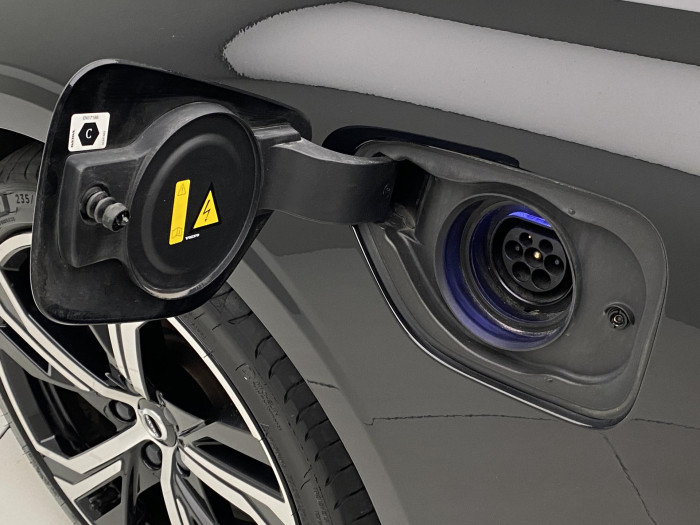 Volvo V60 T6 AWD RECHARGE CORE AUT