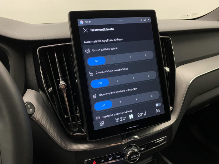 Volvo XC60 T6 AWD PLUS BLACK EDITION CZ