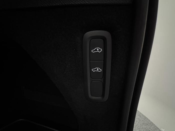 Volvo XC90 B5 AWD PLUS BRIGHT CZ 1.maj