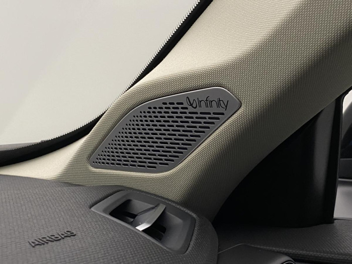 Lynk & Co 01 PHEV DCT AUT REZERVACE