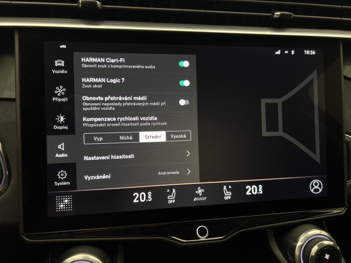 Lynk & Co 01 HEV DCT AUT