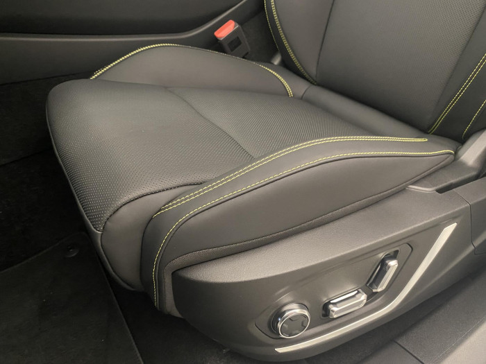 Lynk & Co 01 01 MORE PHEV