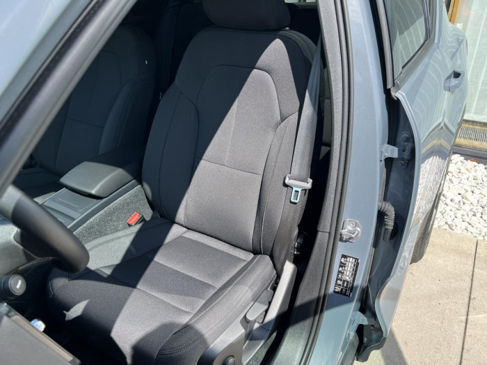 Volvo XC40 B4 AWD MOMENTUM Aut REZERVACE 2.0 Momentum