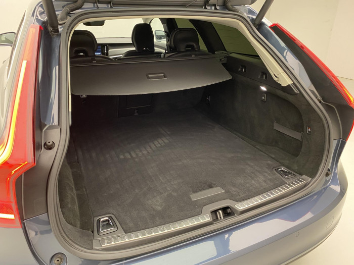 Volvo V90 D5 AWD MOMENTUM AUT 2.0 d Momentum