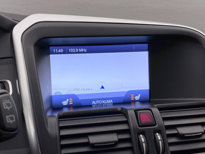 Volvo XC60 D5 AWD SUMMUM AUT CZ 2.4 d Summum