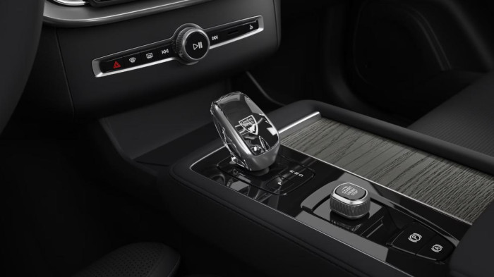 Volvo XC90 B5 AWD DARK PLUS AUT