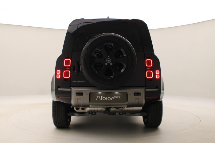 Land Rover Defender 110 D300 X-DYNAMIC HSE AWD AUT 3.0 d Dynamic