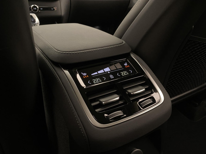 Volvo XC90 T8 AWD RECHARGE BRIGHT PLUS 7m
