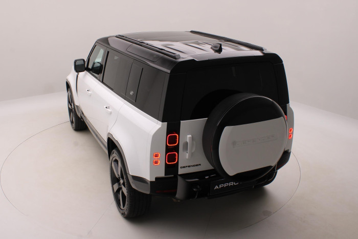 Land Rover Defender 110 D300 X-DYNAMIC HSE AWD AUT 3.0 d Dynamic