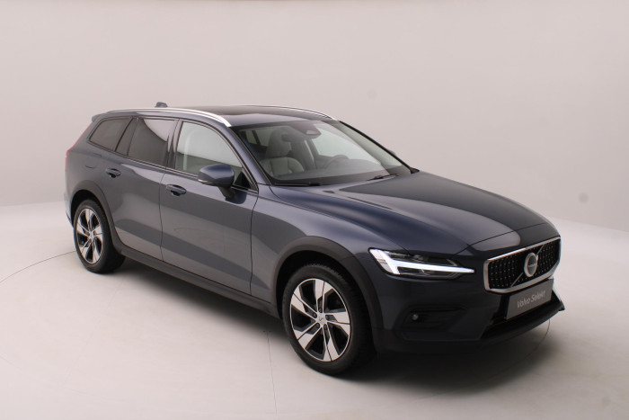 Volvo V60 CC B4 AWD BRIGHT PLUS AUT CZ