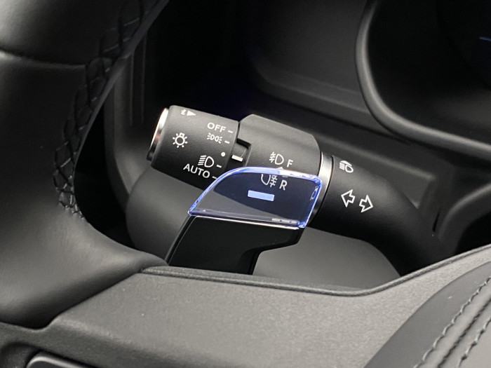 Land Rover Defender OCTA BLACK P635