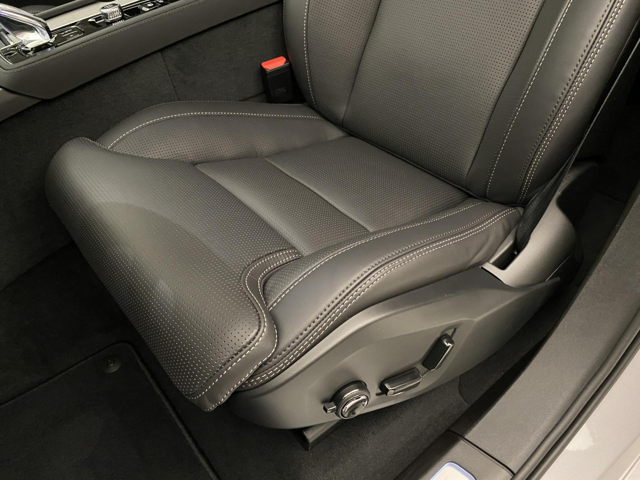 Volvo XC90 T8 AWD RECHARGE BRIGHT PLUS 7m