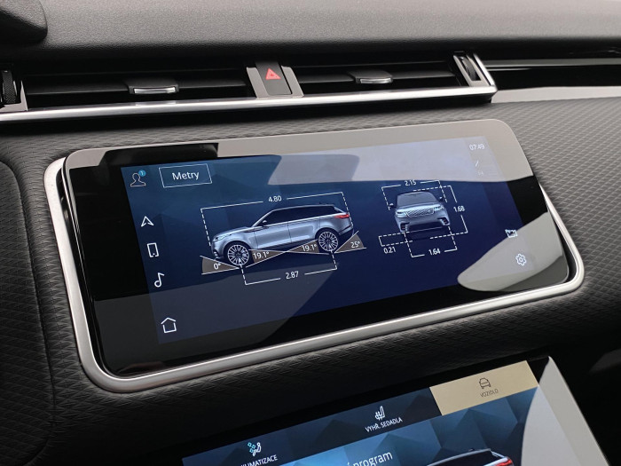 Land Rover Range Rover Velar D200 R-DYNAMIC SE AWD AUT 2.0 d Dynamic SE