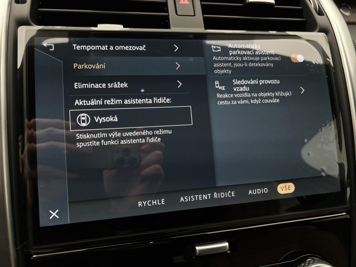 Land Rover Discovery D350 DYNAMIC HSE AWD Aut 3.0 d Dynamic