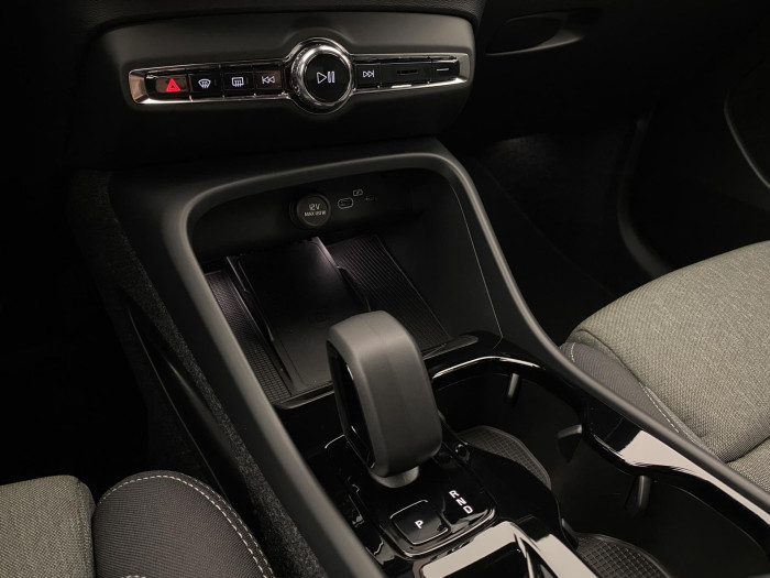 Volvo XC40 B3 AUT DARK PLUS