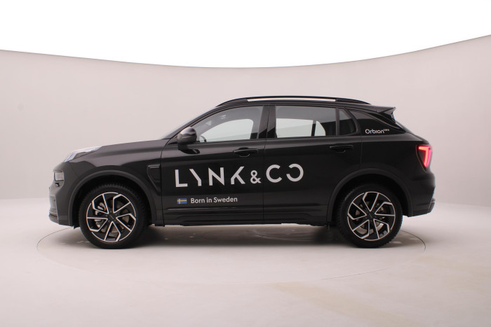 Lynk & Co 01 01 CORE PHEV